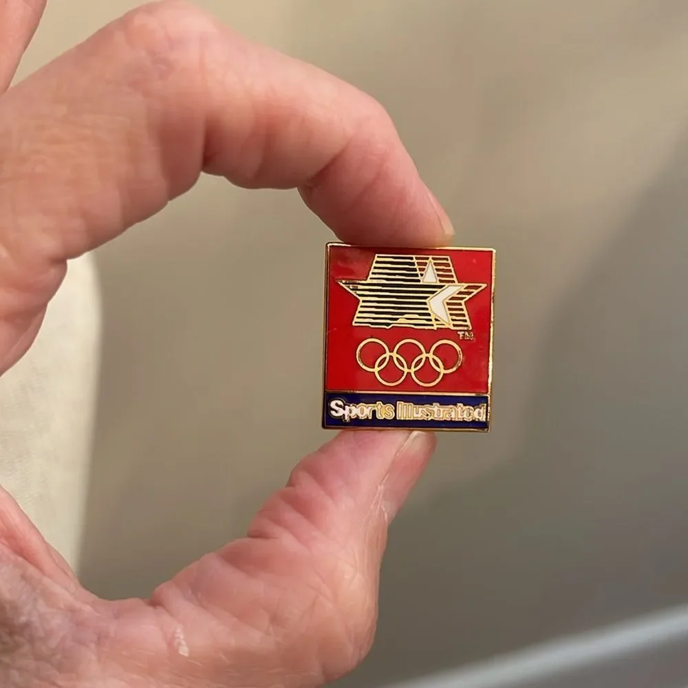 Vintage Sports Illustrated 1980 Olympic Lapel Pin  Enamel Pin
